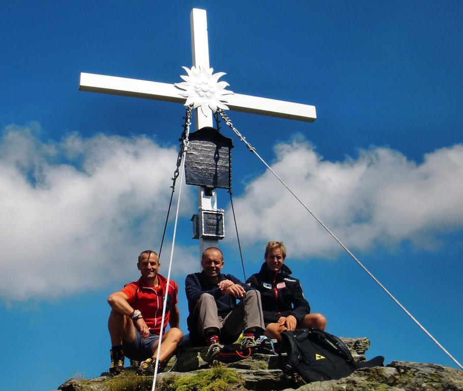 Gasthof Pension Perauer Lieserhofen エクステリア 写真
