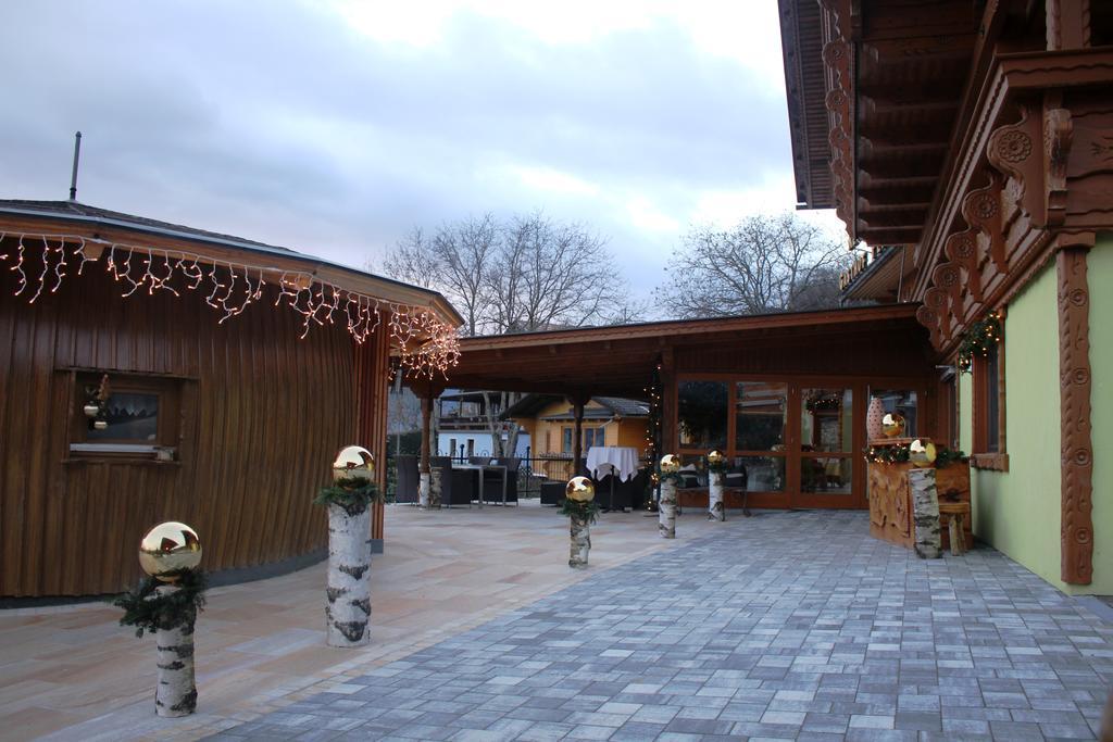 Gasthof Pension Perauer Lieserhofen エクステリア 写真